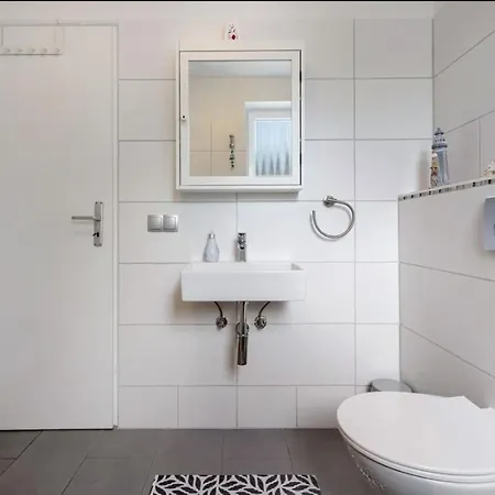 Heide בית נופש באד פאלינגבוסטל